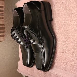 Stacy Adam's Boys Dress Shoe